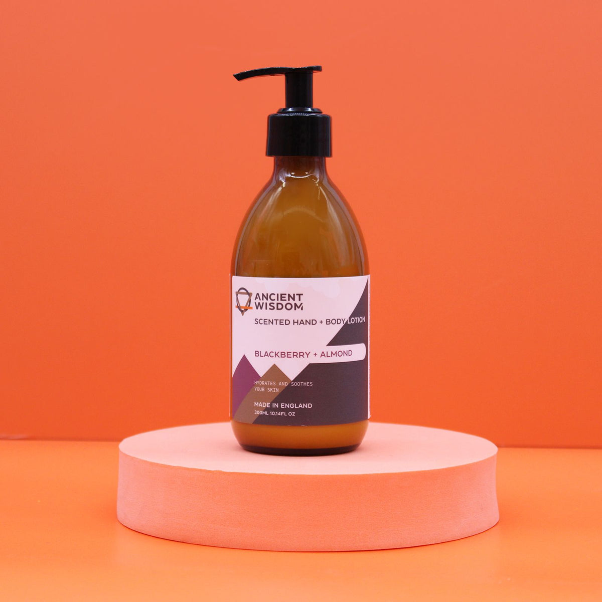 Lozione mani e corpo — Mora e mandorla — 300 ml