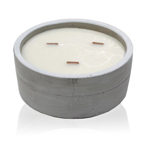 Candela in cera di soia e contenitore in cemento — Patchouli e ambra scura