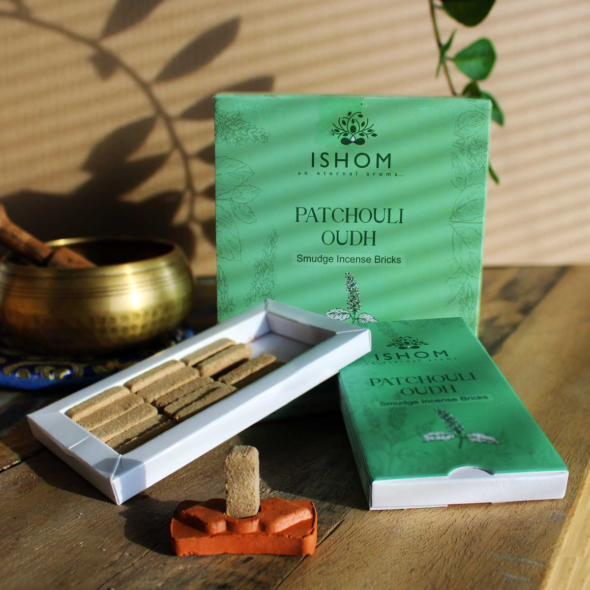 Set 15 mattoncini di incenso e bruciatore — Legno e patchouli