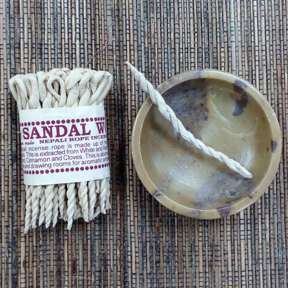 Incenso a corda Pure Herbs — Sandalo e spezie
