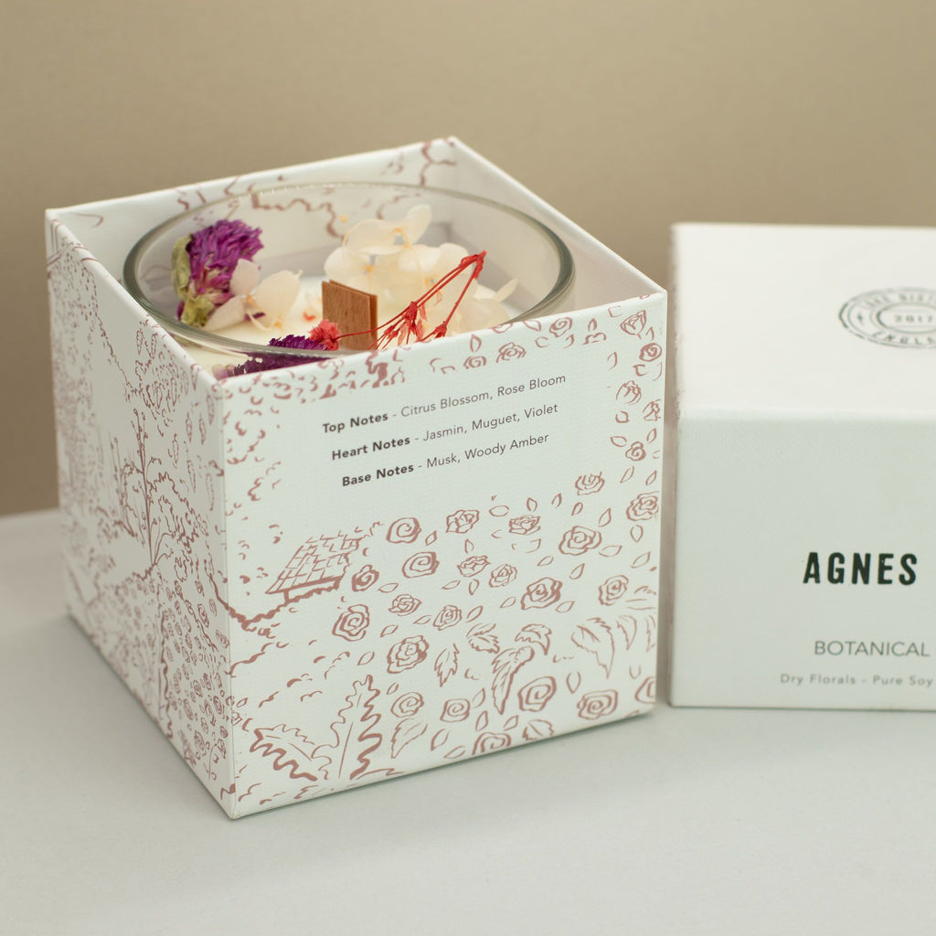 Candela botanica in cera di soia Agnes + Cat — Rose di Sawrey