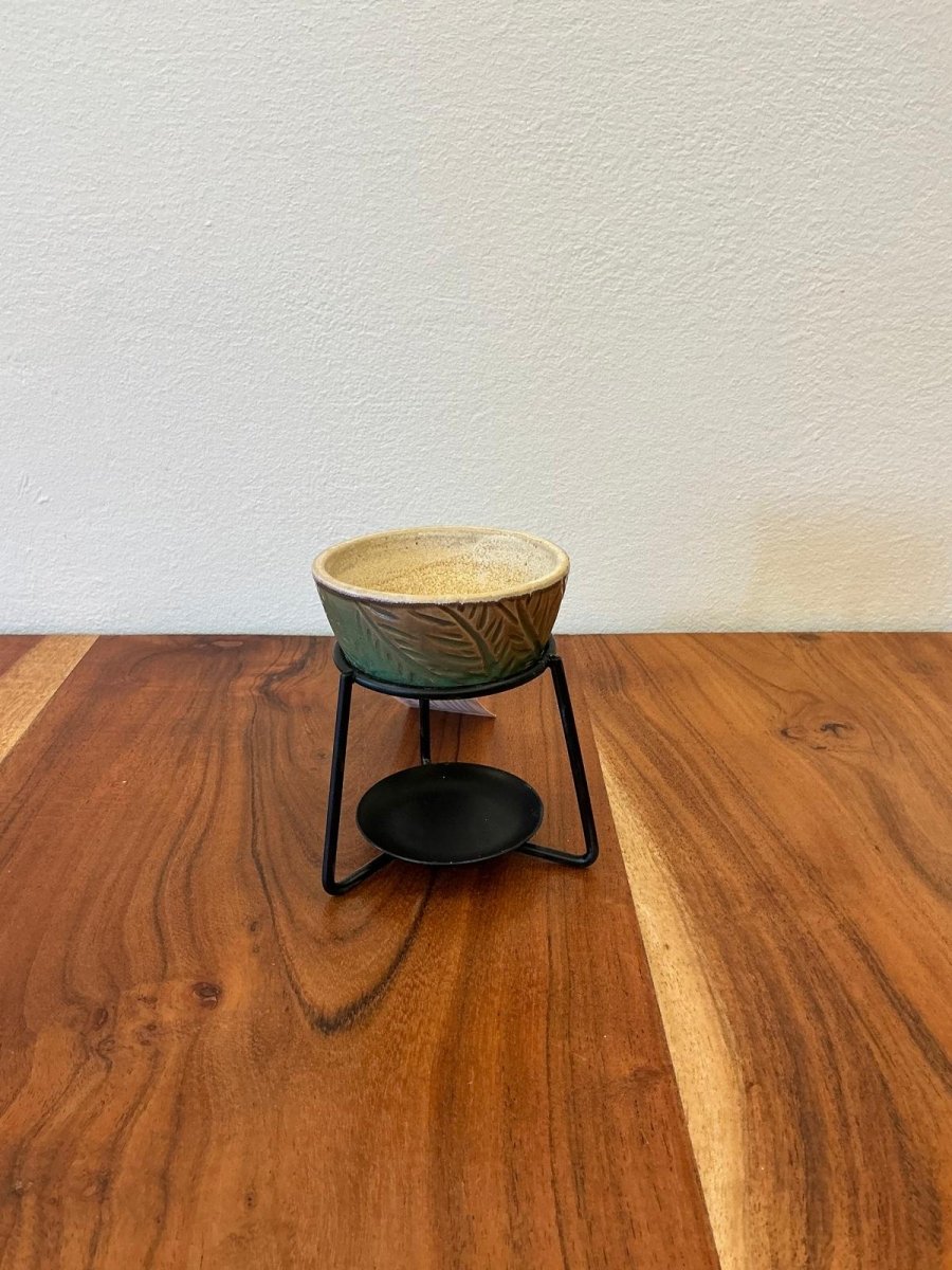 Brucia Essenze in Gres "Foglia" con base in metallo - Kōdō.boutique