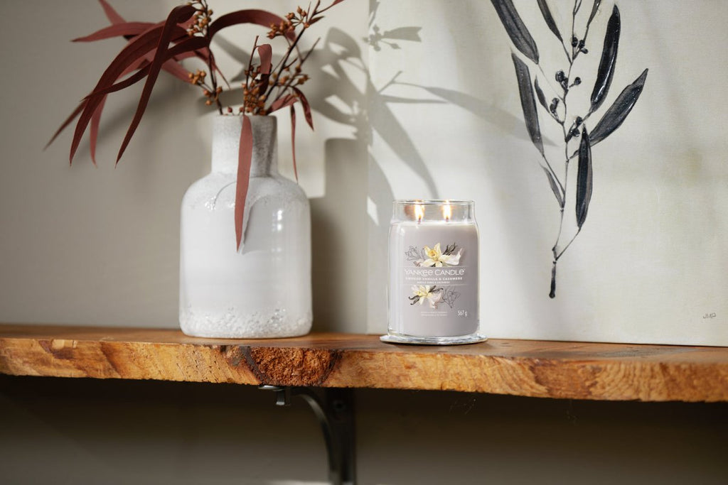 Candela Signature Grande "Smoked Vanilla & Cashmere" Yankee Candle - Kōdō.boutique