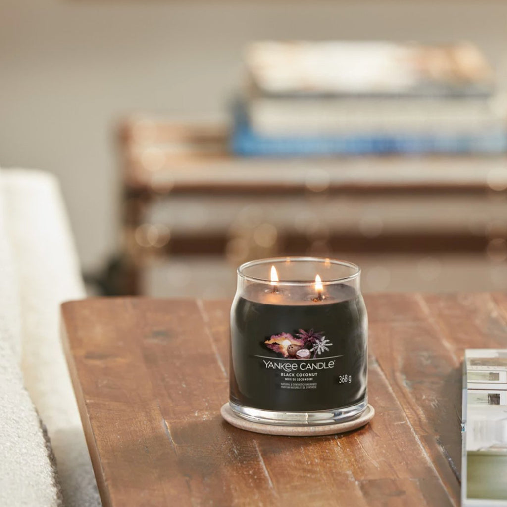 Candela Black Coconuts