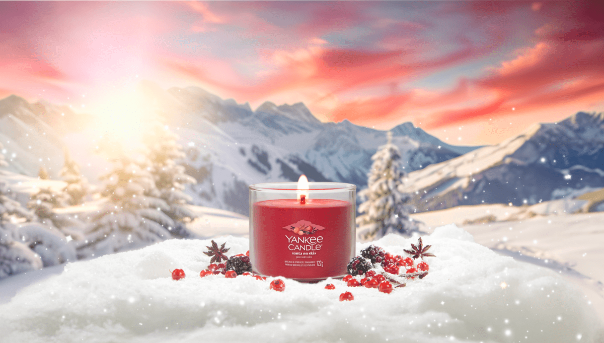 Candela Tumbler Piccola "Santa on Skis" Yankee Candle - Kōdō.boutique